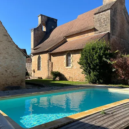 Maison De Caractere Avec Piscine Et Jardin *
