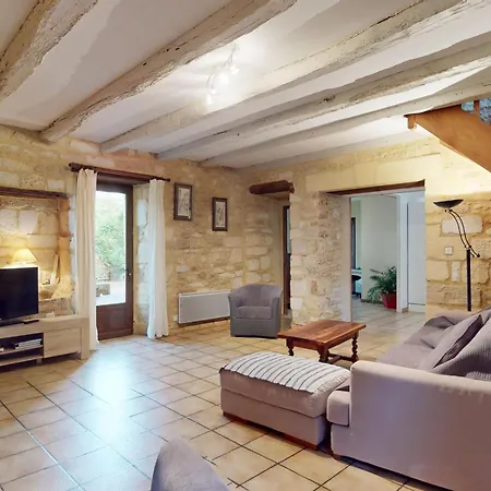 Prázdninový dům Maison De Caractere Avec Piscine Et Jardin Aubas