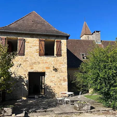 Prázdninový dům Maison De Caractere Avec Piscine Et Jardin Aubas